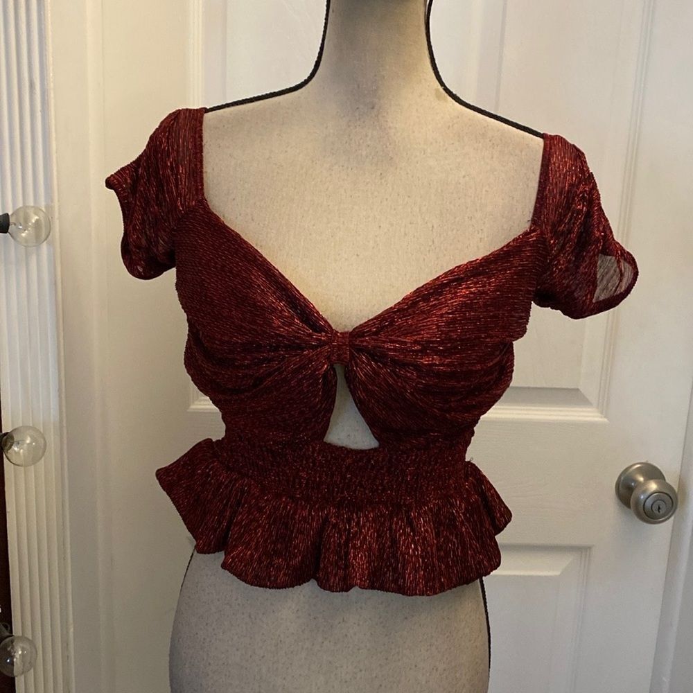 Zulu Red metallic Crop Cut Out Peplum Blouse, M